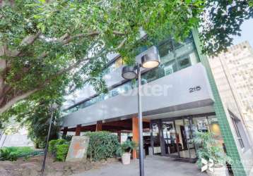 Sala comercial com 3 salas à venda na rua doutor vicente de paula dutra, 215, praia de belas, porto alegre, 37 m2 por r$ 180.000