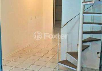 Casa com 1 quarto à venda na rua deputado cunha bueno, 245, cavalhada, porto alegre, 36 m2 por r$ 124.000