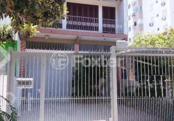 Casa com 3 quartos à venda na rua são francisco, 862, santana, porto alegre, 350 m2 por r$ 850.000