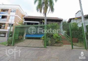 Casa com 3 quartos à venda na rua porto seguro, 345, vila ipiranga, porto alegre, 283 m2 por r$ 790.000