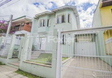 Casa com 4 quartos à venda na rua parque dos nativos, 383, vila ipiranga, porto alegre, 315 m2 por r$ 1.270.000