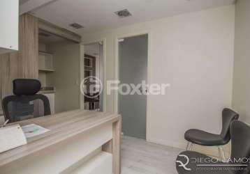 Sala comercial com 1 sala à venda na rua washington luiz, 1010, centro histórico, porto alegre, 30 m2 por r$ 405.995