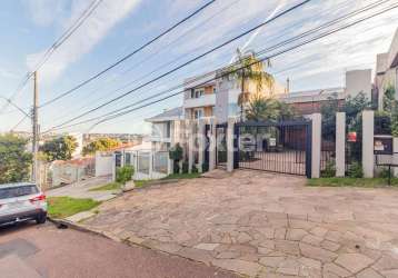 Casa com 4 quartos à venda na rua curupaiti, 113, cristal, porto alegre, 594 m2 por r$ 2.507.050