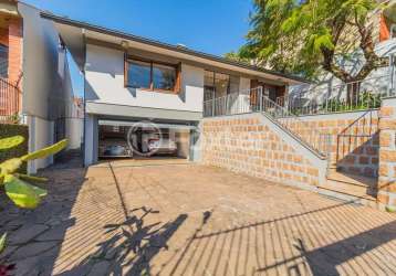 Casa com 5 quartos à venda na rua hipólito da costa, 386, santa tereza, porto alegre, 357 m2 por r$ 1.390.000