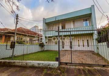 Casa comercial com 2 salas à venda na rua fagundes varela, 83, santo antônio, porto alegre, 300 m2 por r$ 750.000