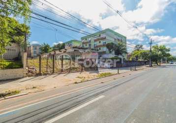 Terreno à venda na avenida chuí, 78, cristal, porto alegre, 1270 m2 por r$ 2.200.000