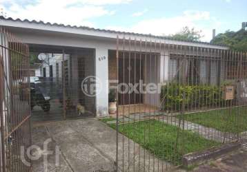 Casa com 3 quartos à venda na rua cirino prunes, 620, espírito santo, porto alegre, 154 m2 por r$ 500.000