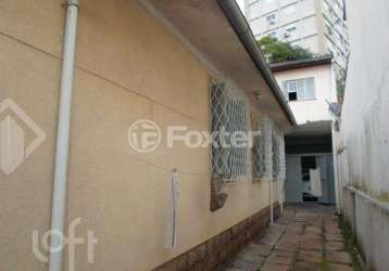 Casa com 3 quartos à venda na rua doutor voltaire pires, 885, santo antônio, porto alegre, 200 m2 por r$ 700.000