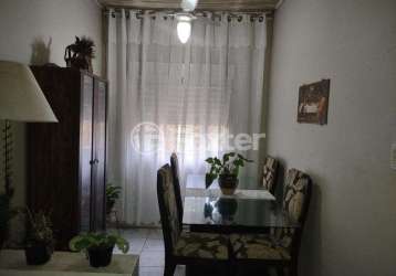 Casa com 2 quartos à venda na avenida capivari, 740, cristal, porto alegre, 100 m2 por r$ 950.000