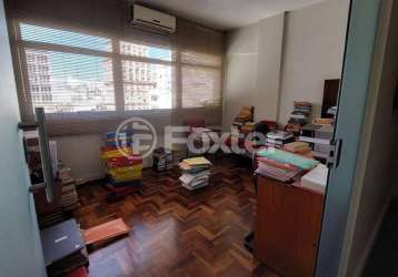 Sala comercial com 1 sala à venda na rua uruguai, 335, centro histórico, porto alegre, 25 m2 por r$ 94.000