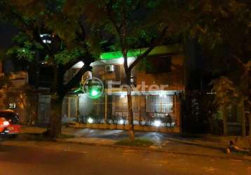 Casa com 3 quartos à venda na rua monsenhor veras, 257, santana, porto alegre, 180 m2 por r$ 1.080.000