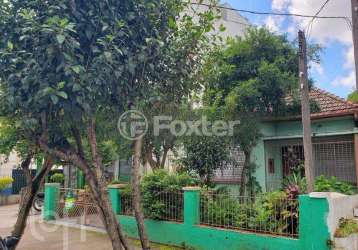 Casa com 2 quartos à venda na rua jari, 102, passo da areia, porto alegre, 86 m2 por r$ 650.000