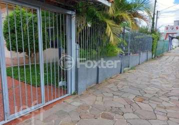 Casa com 3 quartos à venda na rua teixeira de freitas, 99, rio branco, novo hamburgo, 243 m2 por r$ 800.000