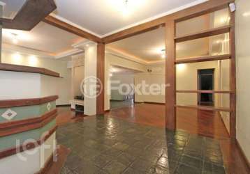 Casa com 3 quartos à venda na rua machado de assis, 967, jardim botânico, porto alegre, 206 m2 por r$ 1.150.000