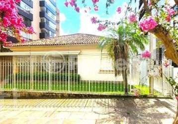 Casa com 5 quartos à venda na rua eça de queiroz, 889, petrópolis, porto alegre, 290 m2 por r$ 3.200.000