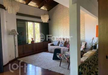 Casa com 4 quartos à venda na rua santo camaratta-santino, 16, parque santa fé, porto alegre, 261 m2 por r$ 720.000