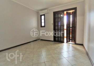 Casa com 2 quartos à venda na rua baldoino bottini, 105, hípica, porto alegre, 70 m2 por r$ 320.000