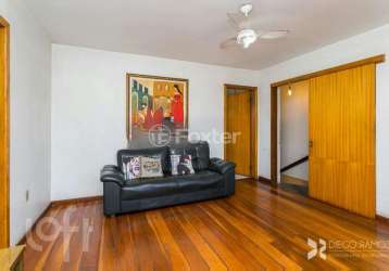 Casa com 3 quartos à venda na avenida alberto pasqualini, 707, jardim itu sabará, porto alegre, 249 m2 por r$ 1.380.000