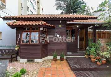 Casa com 2 quartos à venda na rua vasco da gama, 263, centro, canoas, 150 m2 por r$ 850.000