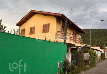 Casa com 5 quartos à venda na travessa oceânica, 188, cachoeira do bom jesus, florianópolis, 135 m2 por r$ 515.000