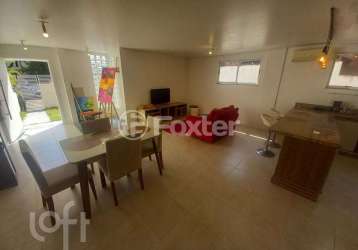 Casa com 3 quartos à venda na rua bacupari, 256, campeche, florianópolis, 129 m2 por r$ 1.250.000