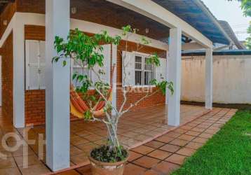 Casa com 3 quartos à venda na rua afonso cardoso da veiga, 367, canasvieiras, florianópolis, 127 m2 por r$ 1.900.000