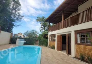 Casa com 4 quartos à venda na rua pau de canela, 1231, rio tavares, florianópolis, 203 m2 por r$ 2.480.000