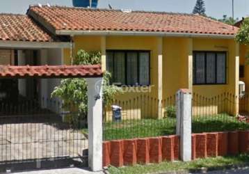 Casa com 3 quartos à venda na rua amadeu amaral, 30, harmonia, canoas, 49 m2 por r$ 440.000