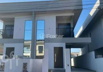 Casa com 3 quartos à venda na rua galvão, 591, carianos, florianópolis, 147 m2 por r$ 950.000