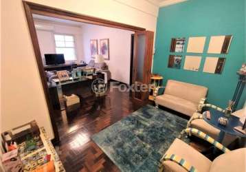 Apartamento com 3 quartos à venda na praça dom feliciano, 56, centro histórico, porto alegre, 136 m2 por r$ 1.000.000