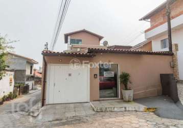 Casa com 3 quartos à venda na rua são joaquim, 198, centro, florianópolis, 180 m2 por r$ 3.000.000