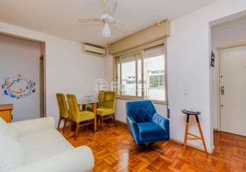 Apartamento com 1 quarto à venda na rua general bento martins, 542, centro histórico, porto alegre, 40 m2 por r$ 331.550