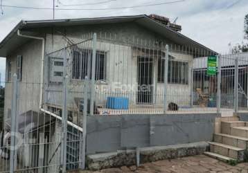 Casa com 3 quartos à venda na rua getúlio vargas, 248, presidente vargas, caxias do sul, 147 m2 por r$ 365.000