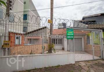 Casa com 2 quartos à venda na avenida mariland, 11, auxiliadora, porto alegre, 110 m2 por r$ 700.000