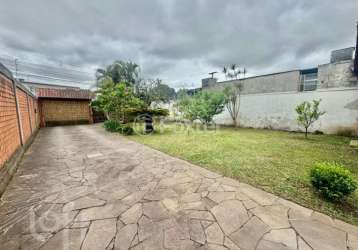 Casa com 4 quartos à venda na rua itajaí, 31, niterói, canoas, 177 m2 por r$ 760.000