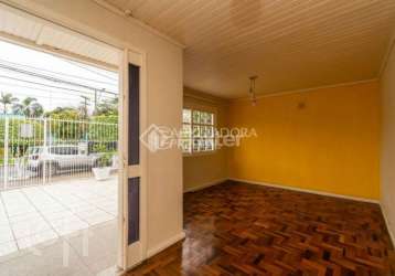 Casa com 4 quartos à venda na avenida delmar rocha barbosa, 371, parque santa fé, porto alegre, 215 m2 por r$ 456.000