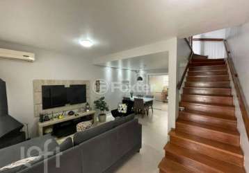 Casa com 2 quartos à venda na avenida nilo ruschel, 601, morro santana, porto alegre, 80 m2 por r$ 405.000