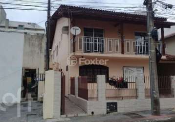 Casa com 3 quartos à venda na rua edison areas, 40, trindade, florianópolis, 100 m2 por r$ 1.500.000