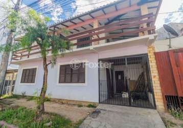 Casa com 5 quartos à venda na rua hesiodo andrade, 270, hípica, porto alegre, 300 m2 por r$ 400.000