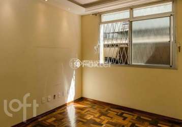 Apartamento com 2 quartos à venda na rua portuguesa, 465, partenon, porto alegre, 62 m2 por r$ 300.000