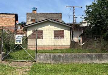 Casa com 2 quartos à venda na rua doutor luiz bastos do prado, 2874, centro, gravataí, 207 m2 por r$ 220.000