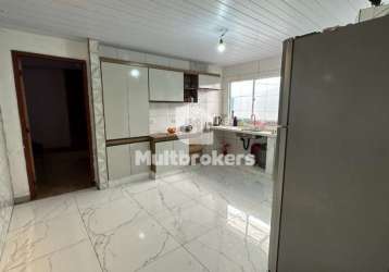 Casa com 2 quartos à venda na renato côco denis, 112, campina da barra, araucária por r$ 250.000