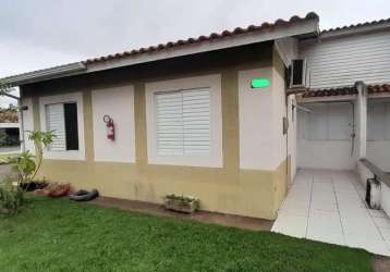 Casa geminada a venda de 03 dormitórios com mobília planejada em condomínio fechado no bela vista em