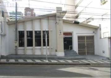 Casa comercial para locacao no centro