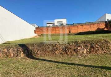 Terreno à venda no condomínio aldeia da mata, 300 m², área verde e lazer completo