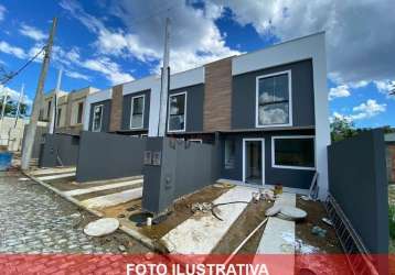 Casa duplex em fase de construção condomínio fechado camila no bairro  santíssimo.