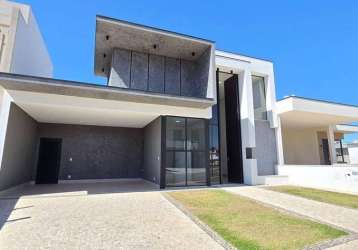 Casa em condomínio com 3 suítes e piscina à venda, residencial mont'alcino. valinhos-sp.