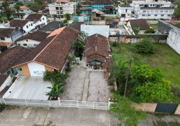 Ponto comercial com 16 salas à venda na rua sgto. alcides de oliveira, 74, maranduba, ubatuba, 864 m2 por r$ 4.000.000