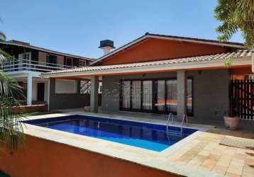 Casa com 5 quartos à venda na rua copacabana, 270, praia da lagoinha, ubatuba, 201 m2 por r$ 2.650.000