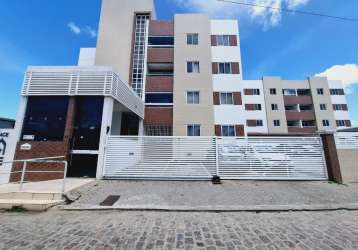 Apartamento 2 quartos , prédio com área de lazer